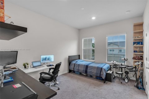 Купить таунхаус в Холливуд, Флорида 3 спальни, 164.34м2, № 1980855 - фото 13