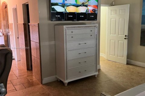 Купить виллу или дом в Майами, Флорида 4 спальни, 260.59м2, № 1896935 - фото 30