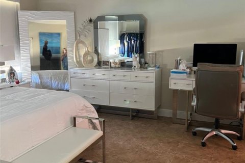 Купить виллу или дом в Майами, Флорида 4 спальни, 260.59м2, № 1896935 - фото 26