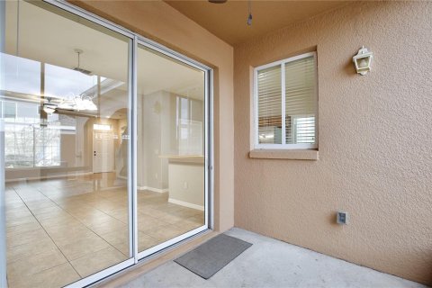 Touwnhouse à louer à Orlando, Floride: 3 chambres, 163.23 m2 № 2383649 - photo 22