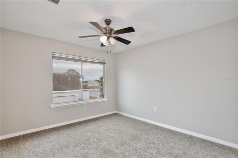 Touwnhouse à louer à Orlando, Floride: 3 chambres, 163.23 m2 № 2383649 - photo 16