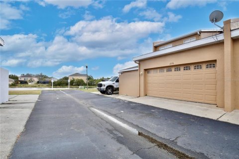 Touwnhouse à louer à Orlando, Floride: 3 chambres, 163.23 m2 № 2383649 - photo 28