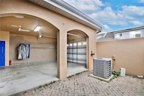 Touwnhouse à louer à Orlando, Floride: 3 chambres, 163.23 m2 № 2383649 - photo 24