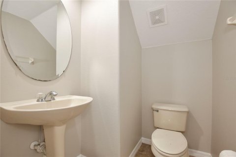 Touwnhouse à louer à Orlando, Floride: 3 chambres, 163.23 m2 № 2383649 - photo 9