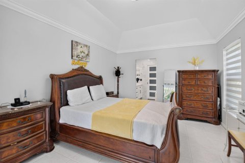 House in Boca Raton, Florida 3 bedrooms, 178.74 sq.m. № 2409432 - photo 24