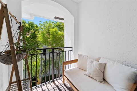 Condo in Aventura, Florida, 2 bedrooms  № 1865724 - photo 16