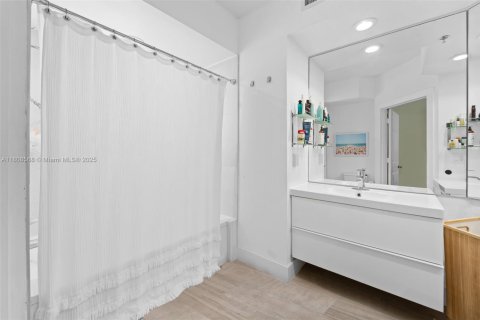 Condo in Aventura, Florida, 2 bedrooms  № 1865724 - photo 20