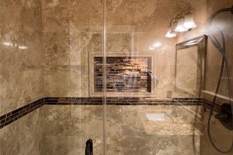 Casa en venta en Tampa, Florida, 4 dormitorios, 219.9 m2 № 1680048 - foto 26