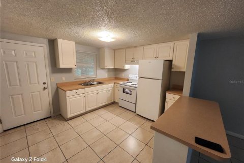Appartement à louer à Tampa, Floride: 2 chambres, 74.32 m2 № 2416430 - photo 3