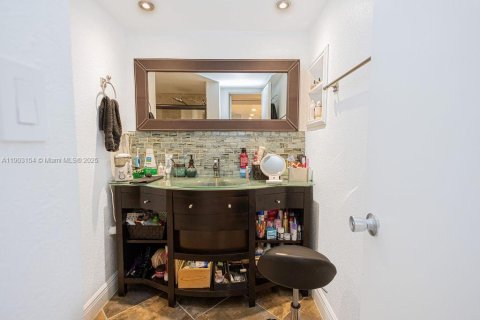 Copropriété à vendre à Pompano Beach, Floride: 1 chambre, 78.97 m2 № 1967404 - photo 26