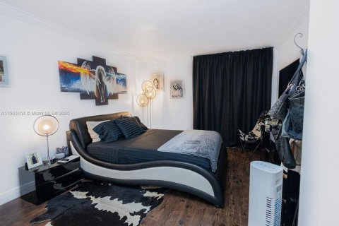 Copropriété à vendre à Pompano Beach, Floride: 1 chambre, 78.97 m2 № 1967404 - photo 30