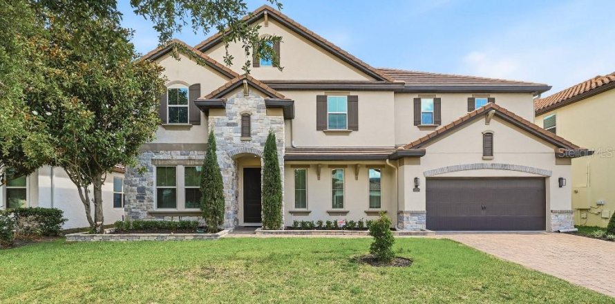 House in Orlando, Florida 5 bedrooms, 338.26 sq.m. № 2206781