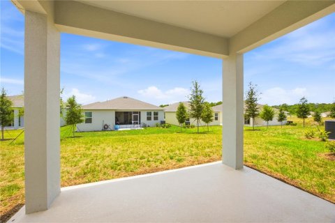 House in Okahumpka, Florida 3 bedrooms, 130.71 sq.m. № 2236371 - photo 25