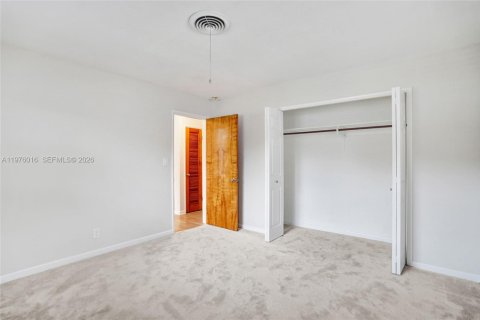 Casa en venta en Dania Beach, Florida, 3 dormitorios, 149.85 m2 № 2040254 - foto 14