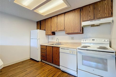 Apartment in Eustis, Florida 1 bedroom, 53.51 sq.m. № 1774637 - photo 7