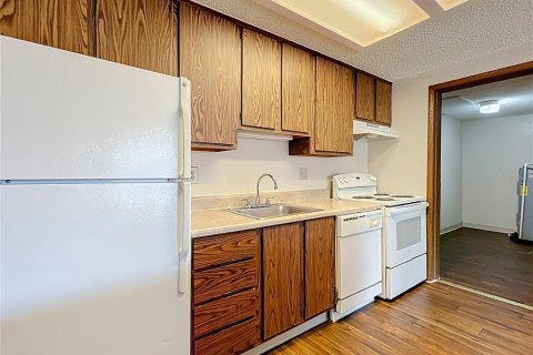 Apartment in Eustis, Florida 1 bedroom, 53.51 sq.m. № 1774637 - photo 10