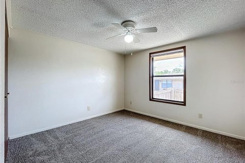 Apartment in Eustis, Florida 1 bedroom, 53.51 sq.m. № 1774637 - photo 12