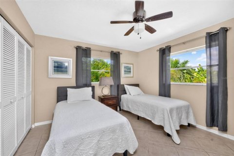 Villa ou maison à vendre à Port Charlotte, Floride: 3 chambres, 174.38 m2 № 2355174 - photo 24