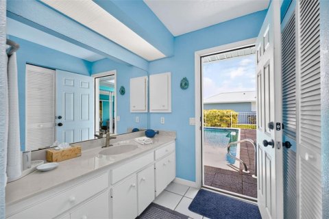 Villa ou maison à vendre à Port Charlotte, Floride: 3 chambres, 174.38 m2 № 2355174 - photo 28