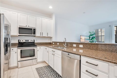 Townhouse in Orlando, Florida 2 bedrooms, 126.35 sq.m. № 1841395 - photo 8