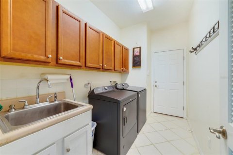 Casa en venta en Leesburg, Florida, 2 dormitorios, 205.41 m2 № 1650104 - foto 17