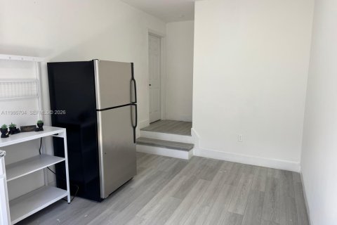 Купить виллу или дом в Майами, Флорида 3 спальни, 167.04м2, № 2049662 - фото 15