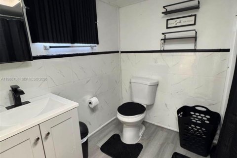 Купить виллу или дом в Майами, Флорида 3 спальни, 167.04м2, № 2049662 - фото 27