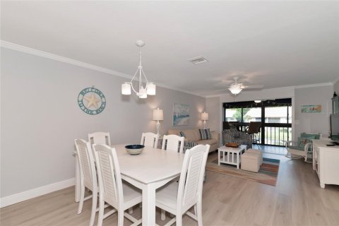 Condo in Venice, Florida, 2 bedrooms  № 1069589 - photo 26