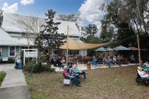 Commercial property in Melrose, Florida 526.2 sq.m. № 1069393 - photo 8