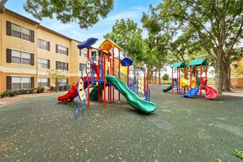Copropriété à louer à Orlando, Floride: 3 chambres, 110.83 m2 № 2407109 - photo 26