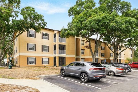 Copropriété à louer à Orlando, Floride: 3 chambres, 110.83 m2 № 2407109 - photo 2