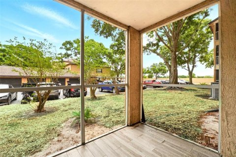 Copropriété à louer à Orlando, Floride: 3 chambres, 110.83 m2 № 2407109 - photo 24