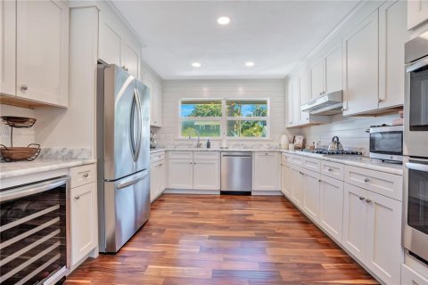 Villa ou maison à vendre à Leesburg, Floride: 4 chambres, 255.67 m2 № 2418347 - photo 27