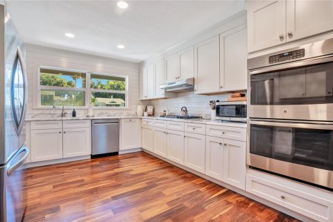 Villa ou maison à vendre à Leesburg, Floride: 4 chambres, 255.67 m2 № 2418347 - photo 29