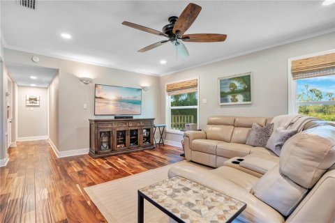 Villa ou maison à vendre à Leesburg, Floride: 4 chambres, 255.67 m2 № 2418347 - photo 17