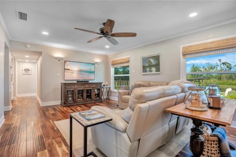 Villa ou maison à vendre à Leesburg, Floride: 4 chambres, 255.67 m2 № 2418347 - photo 14