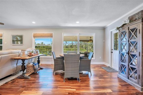 Villa ou maison à vendre à Leesburg, Floride: 4 chambres, 255.67 m2 № 2418347 - photo 19