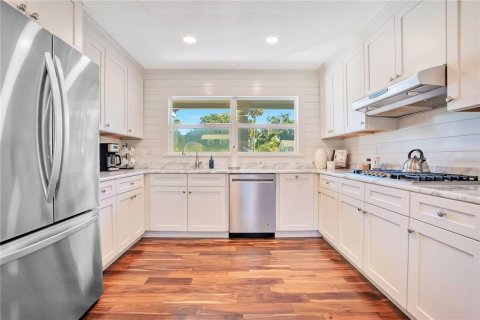 Villa ou maison à vendre à Leesburg, Floride: 4 chambres, 255.67 m2 № 2418347 - photo 28