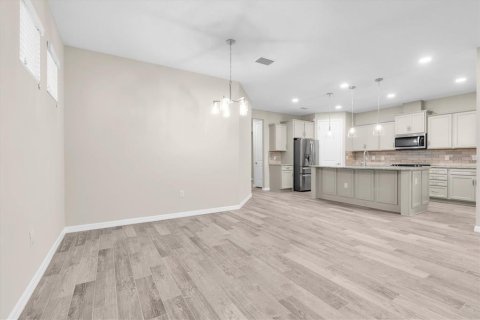 Villa ou maison à vendre à Odessa, Floride: 3 chambres, 186.36 m2 № 2408381 - photo 13