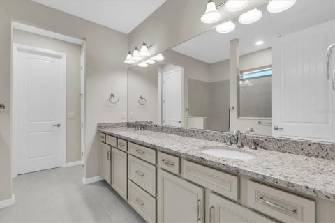 Villa ou maison à vendre à Odessa, Floride: 3 chambres, 186.36 m2 № 2408381 - photo 17