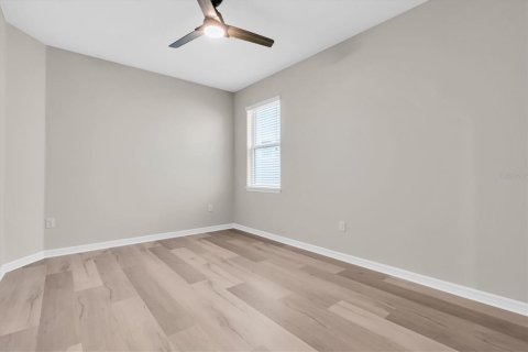 Villa ou maison à vendre à Odessa, Floride: 3 chambres, 186.36 m2 № 2408381 - photo 16