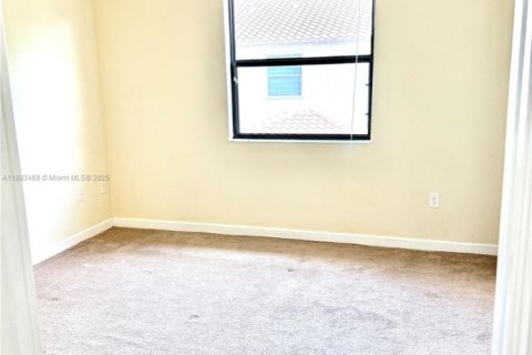 Adosado en alquiler en Homestead, Florida, 2 dormitorios, 113.71 m2 № 1946630 - foto 21