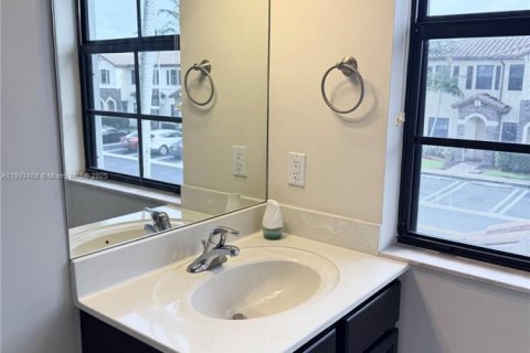 Adosado en alquiler en Homestead, Florida, 2 dormitorios, 113.71 m2 № 1946630 - foto 19