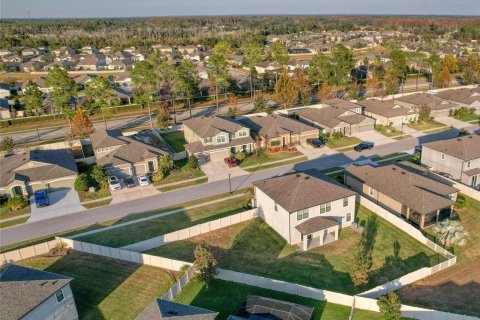 Купить виллу или дом в Спринг-Хилл, Флорида 12 комнат, 268.49м2, № 2147850 - фото 10