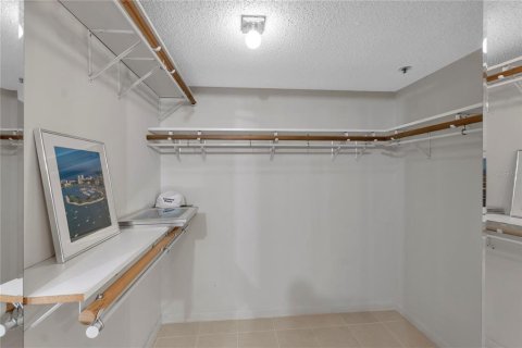 Condominio en venta en Sarasota, Florida, 2 dormitorios, 142.51 m2 № 2232549 - foto 18