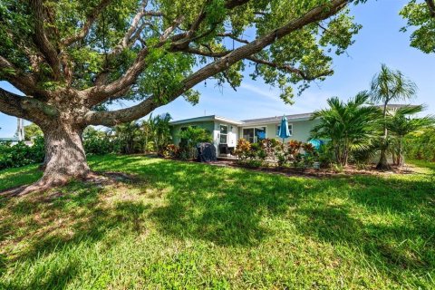 House in Holiday, Florida 2 bedrooms, 102.94 sq.m. № 2226047 - photo 23