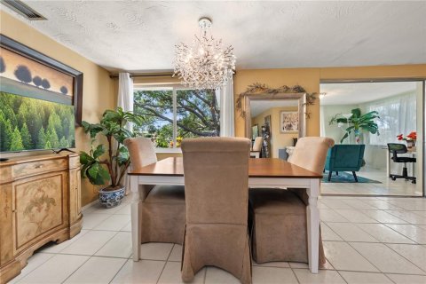 House in Holiday, Florida 2 bedrooms, 102.94 sq.m. № 2226047 - photo 6
