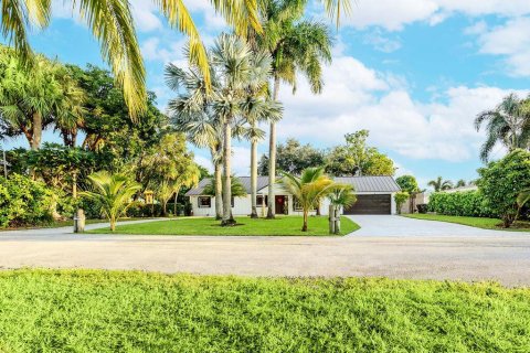 Casa en venta en West Palm Beach, Florida, 4 dormitorios, 281.03 m2 № 2374807 - foto 2