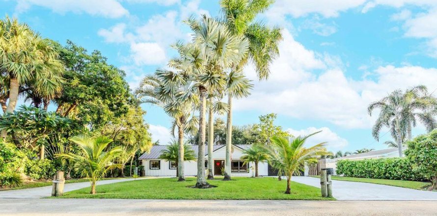 Casa en West Palm Beach, Florida 4 dormitorios, 281.03 m2 № 2374807