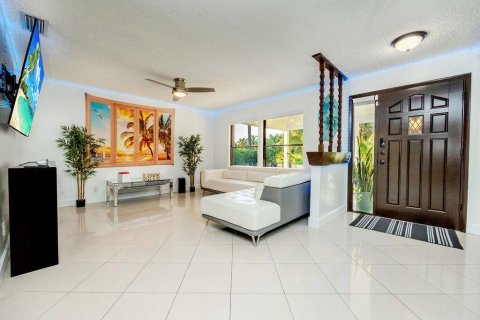 Casa en venta en West Palm Beach, Florida, 4 dormitorios, 281.03 m2 № 2374807 - foto 12
